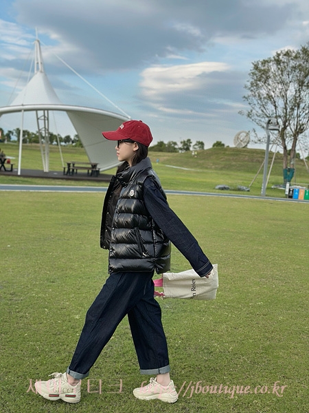 c1e7e2f44956d4b1e8f9005659941ce3_1735062891_0665.jpg c1e7e2f44956d4b1e8f9005659941ce3_1735062891_0665.jpg