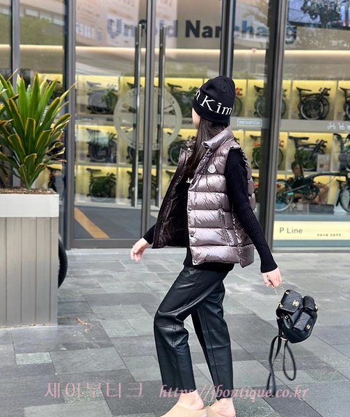 c1e7e2f44956d4b1e8f9005659941ce3_1735062953_3108.jpg c1e7e2f44956d4b1e8f9005659941ce3_1735062953_3108.jpg