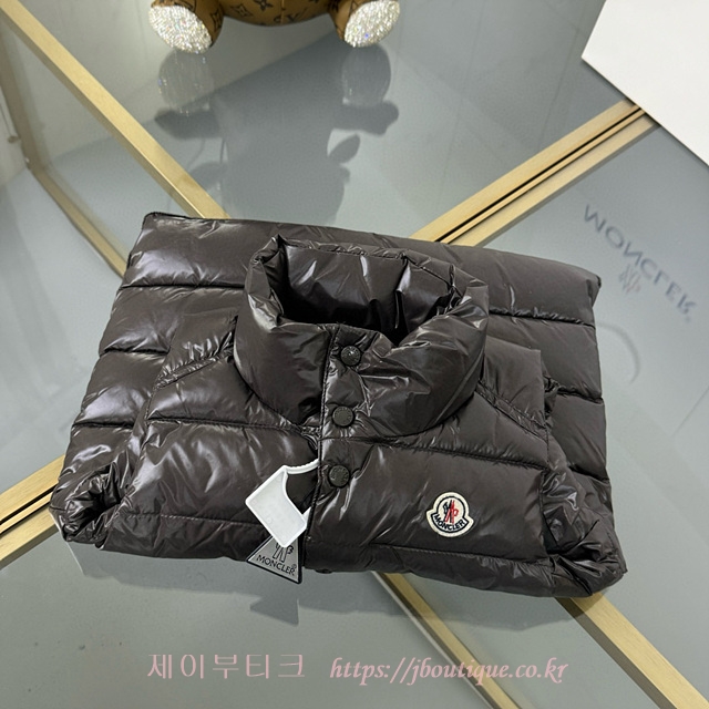 c1e7e2f44956d4b1e8f9005659941ce3_1735062960_5885.jpg c1e7e2f44956d4b1e8f9005659941ce3_1735062960_5885.jpg