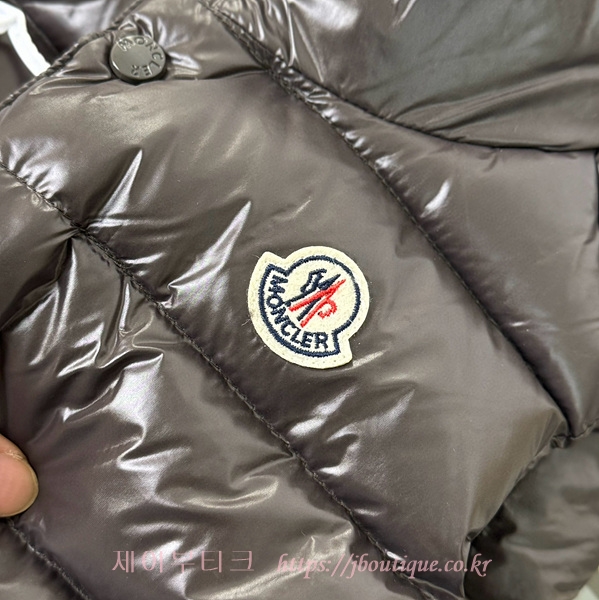 c1e7e2f44956d4b1e8f9005659941ce3_1735062961_5466.jpg c1e7e2f44956d4b1e8f9005659941ce3_1735062961_5466.jpg