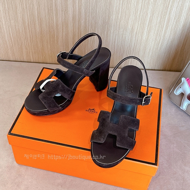 c401e62a4f7a5f6e85248558784b7405_1734015365_1538.jpg c401e62a4f7a5f6e85248558784b7405_1734015365_1538.jpg