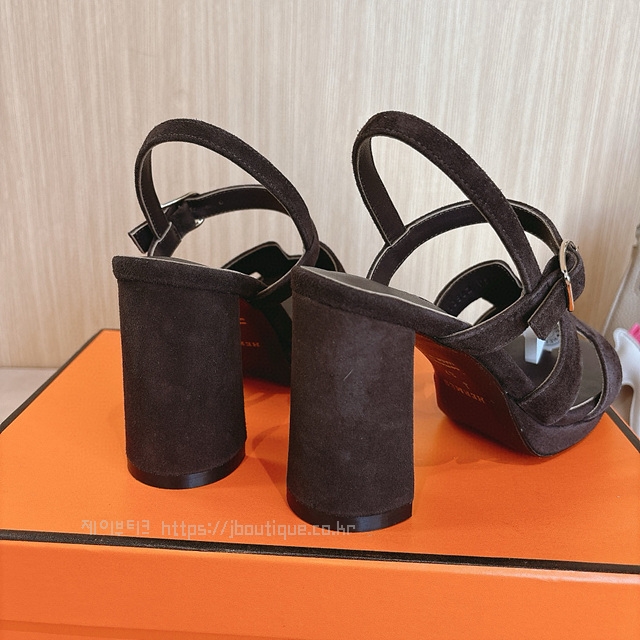 c401e62a4f7a5f6e85248558784b7405_1734015368_9101.jpg c401e62a4f7a5f6e85248558784b7405_1734015368_9101.jpg