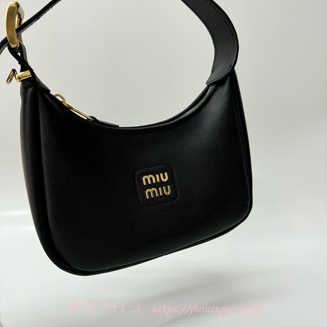 c5a8f4f4dc8435a08d56695c6147d7ea_1734981157_843.jpg c5a8f4f4dc8435a08d56695c6147d7ea_1734981157_843.jpg