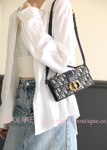 f9eef1f75ad0b08ba5ac8116845db53a_1734688738_4448.jpg f9eef1f75ad0b08ba5ac8116845db53a_1734688738_4448.jpg