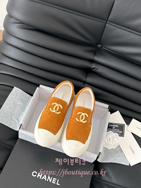 092df15a3a85815cd60c1d37b5bf5c10_1737394147_4951.jpg 092df15a3a85815cd60c1d37b5bf5c10_1737394147_4951.jpg