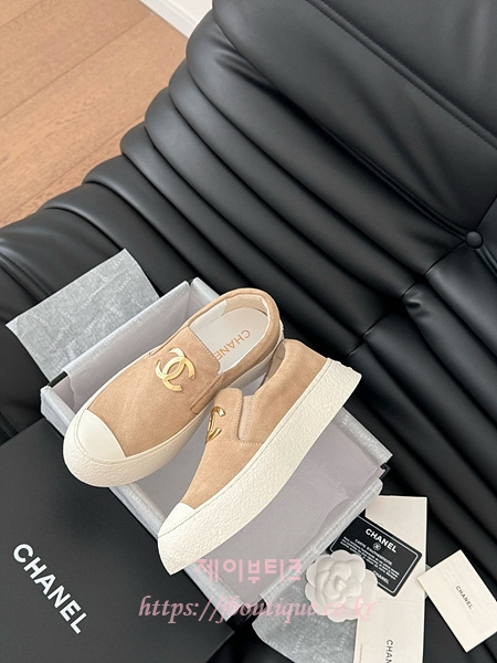 092df15a3a85815cd60c1d37b5bf5c10_1737394472_7811.jpg 092df15a3a85815cd60c1d37b5bf5c10_1737394472_7811.jpg