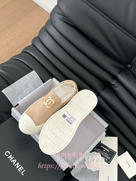 092df15a3a85815cd60c1d37b5bf5c10_1737394473_2124.jpg 092df15a3a85815cd60c1d37b5bf5c10_1737394473_2124.jpg