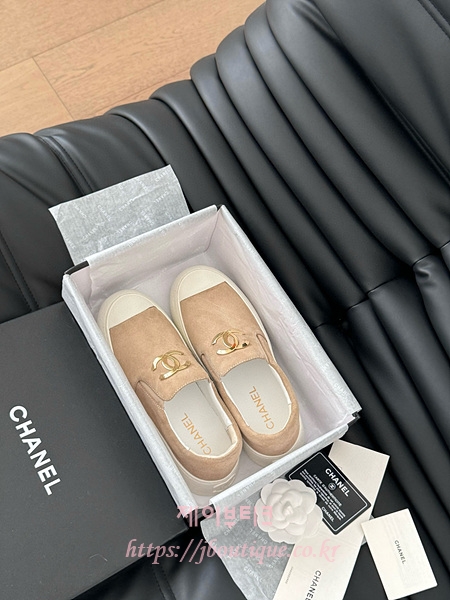 092df15a3a85815cd60c1d37b5bf5c10_1737394474_8975.jpg 092df15a3a85815cd60c1d37b5bf5c10_1737394474_8975.jpg