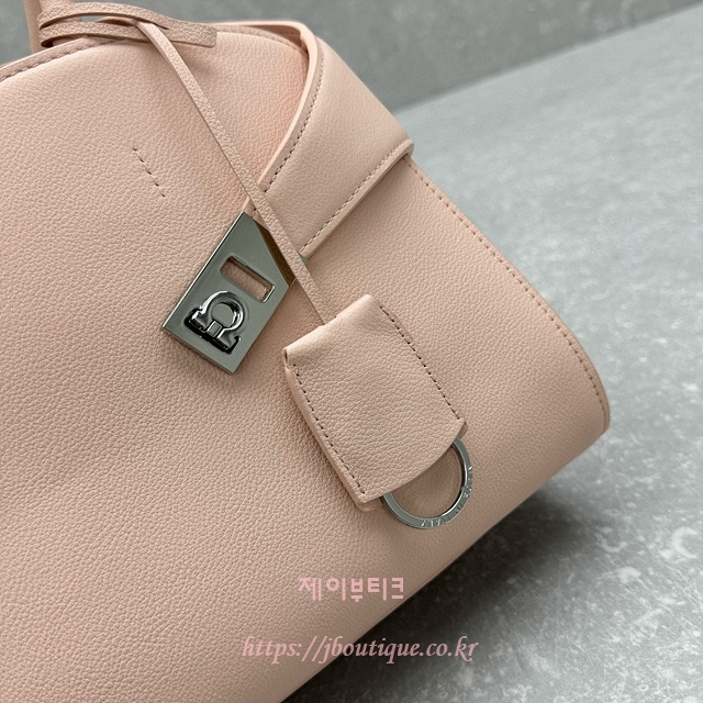 54feb31ecde0c74a92fed9648058ed0f_1736944934_0521.jpg 54feb31ecde0c74a92fed9648058ed0f_1736944934_0521.jpg