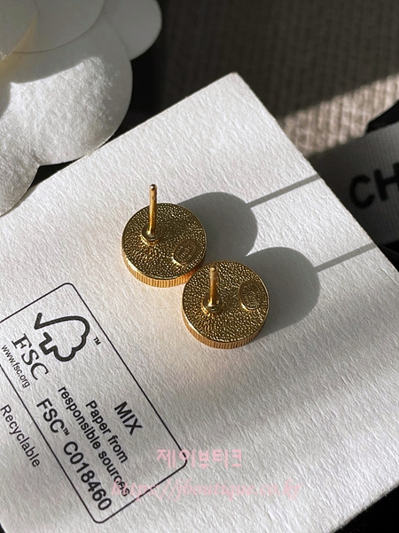 5f5aaaea78a9e5c54bbe04d7180f6818_1737312034_4676.jpg 5f5aaaea78a9e5c54bbe04d7180f6818_1737312034_4676.jpg