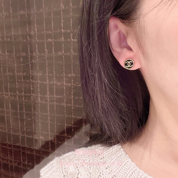 5f5aaaea78a9e5c54bbe04d7180f6818_1737312289_984.jpg 5f5aaaea78a9e5c54bbe04d7180f6818_1737312289_984.jpg