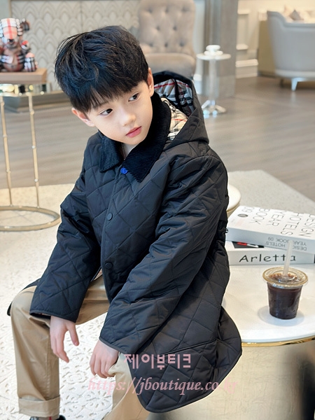 707ad9b2bd7ec451a3ffdaa2a38b9174_1736930151_4004.jpg 707ad9b2bd7ec451a3ffdaa2a38b9174_1736930151_4004.jpg