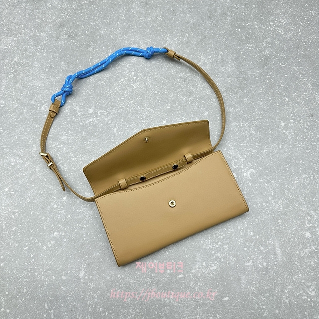 70c7487470adbfb583ac5f4de0b2426f_1736943545_0695.jpg 70c7487470adbfb583ac5f4de0b2426f_1736943545_0695.jpg