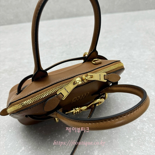 70c7487470adbfb583ac5f4de0b2426f_1736943935_9444.jpg 70c7487470adbfb583ac5f4de0b2426f_1736943935_9444.jpg