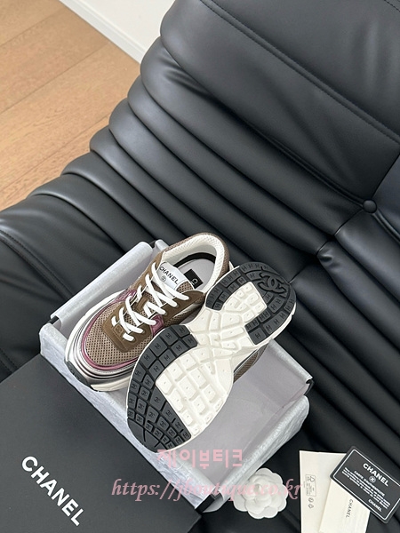 ea3801a00fa168c640ebca1edc566089_1739960628_9204.jpg ea3801a00fa168c640ebca1edc566089_1739960628_9204.jpg