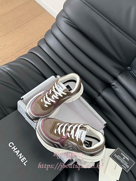 ea3801a00fa168c640ebca1edc566089_1739960629_3924.jpg ea3801a00fa168c640ebca1edc566089_1739960629_3924.jpg