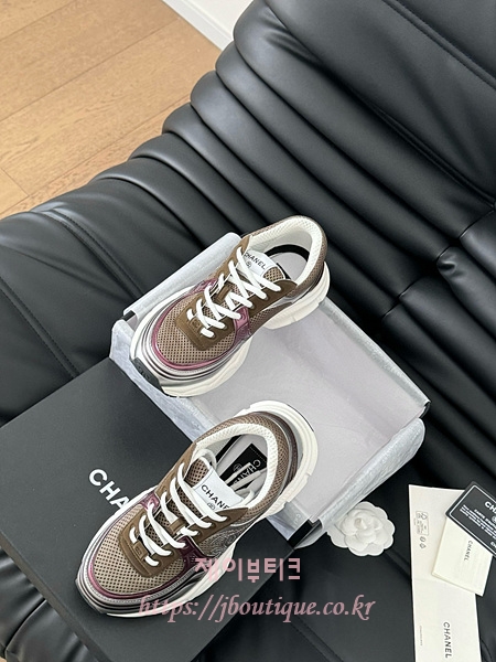 ea3801a00fa168c640ebca1edc566089_1739960630_3664.jpg ea3801a00fa168c640ebca1edc566089_1739960630_3664.jpg