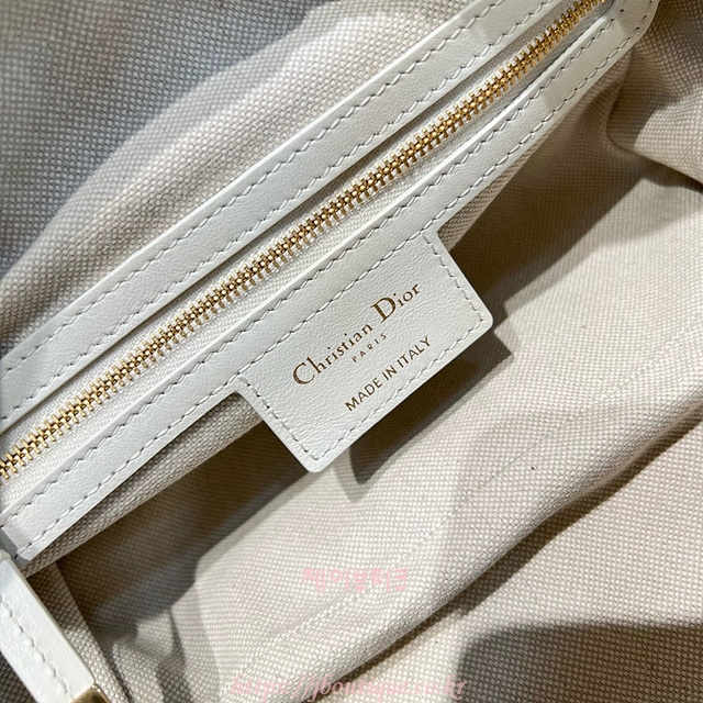 d57063f9a04caeee345bb02b33cd7aea_1742901318_6345.jpg d57063f9a04caeee345bb02b33cd7aea_1742901318_6345.jpg