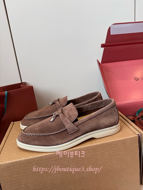 ce54922ee0b4d860aca47d569ef086e7_1745940577_7597.jpg ce54922ee0b4d860aca47d569ef086e7_1745940577_7597.jpg