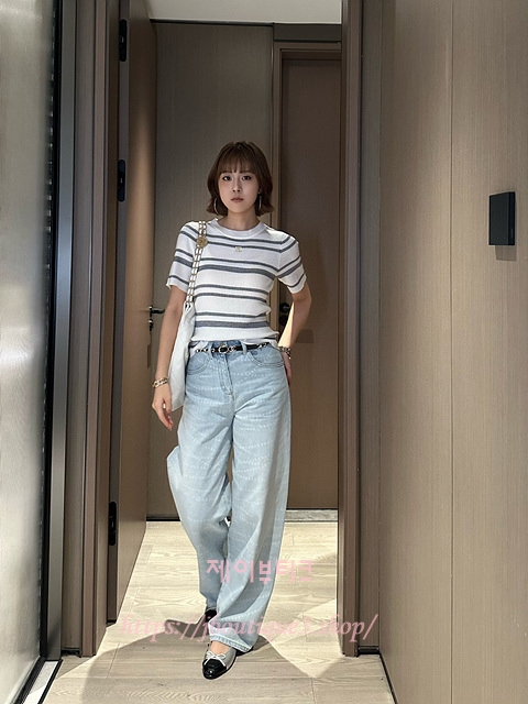 499f1c3bafa3f7d3e45737bfc758857f_1748606878_2406.jpg 499f1c3bafa3f7d3e45737bfc758857f_1748606878_2406.jpg