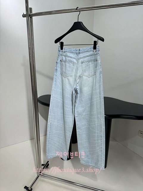 499f1c3bafa3f7d3e45737bfc758857f_1748606892_6341.jpg 499f1c3bafa3f7d3e45737bfc758857f_1748606892_6341.jpg