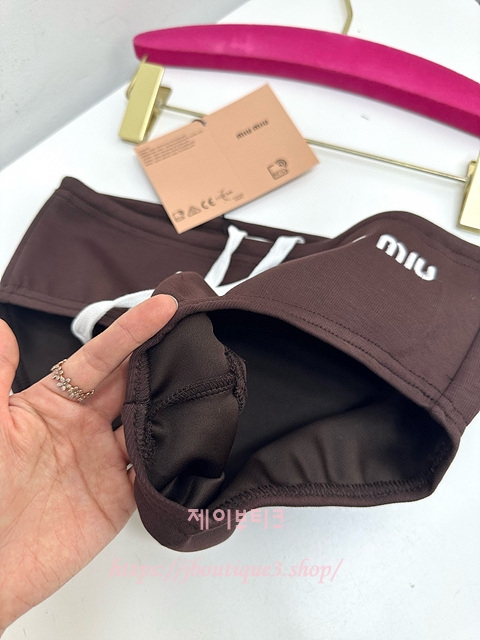 701dd396e570c7eec3a08beab6057176_1747395943_5984.jpg 701dd396e570c7eec3a08beab6057176_1747395943_5984.jpg