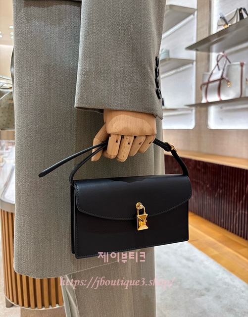 e69ae7692b48c9dbf915eceab35416fd_1747734133_501.jpg e69ae7692b48c9dbf915eceab35416fd_1747734133_501.jpg