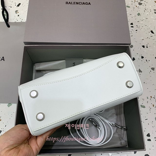 335e5565c93072448d375af661137c4c_1750420846_5127.jpg 335e5565c93072448d375af661137c4c_1750420846_5127.jpg