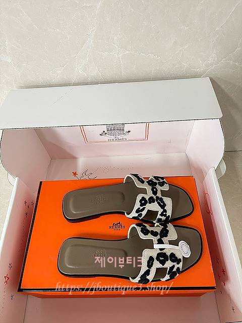 ec950b1b9180d85f623016ccdb12155a_1752248519_7103.jpg ec950b1b9180d85f623016ccdb12155a_1752248519_7103.jpg