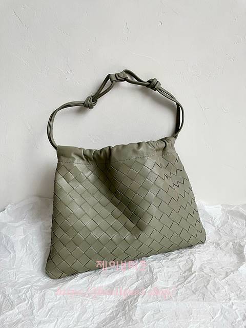 1a697aa9396cb516e3edf9c8e137f138_1755788927_8914.jpg 1a697aa9396cb516e3edf9c8e137f138_1755788927_8914.jpg