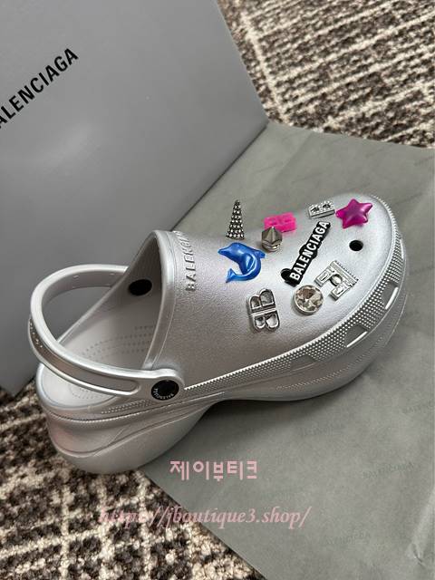 fd949cd21cb9dbcb56c2a291690a5c87_1754063349_1638.jpg fd949cd21cb9dbcb56c2a291690a5c87_1754063349_1638.jpg