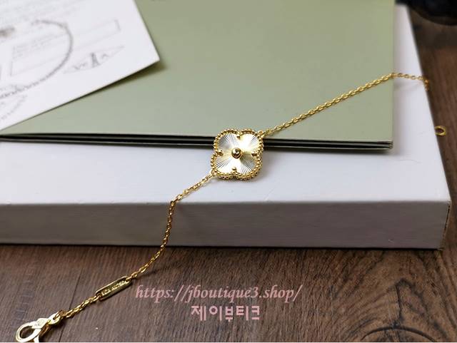 28f219a2148d87861f2b853aef6c772d_1758294614_6772.jpg 28f219a2148d87861f2b853aef6c772d_1758294614_6772.jpg