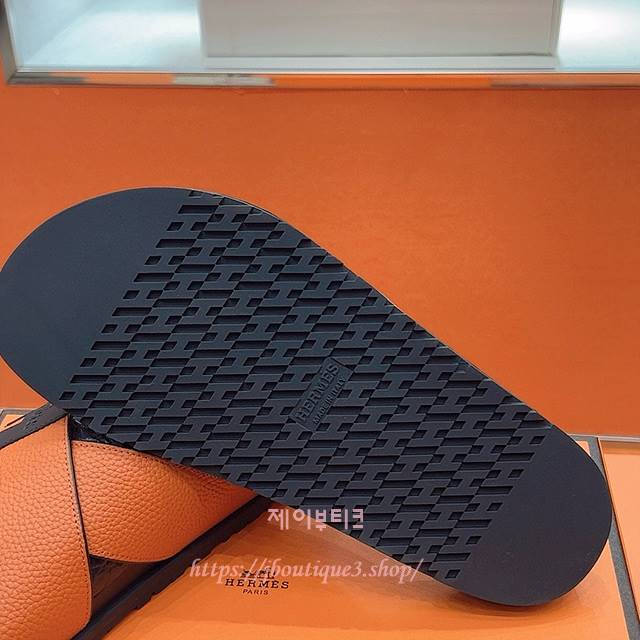 67f78b74ee645bacf1e5c5cee91be5ad_1757000279_0444.jpg 67f78b74ee645bacf1e5c5cee91be5ad_1757000279_0444.jpg