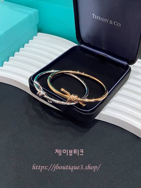 7ad613edf3fcd4be24dab0e90bd9751a_1758190236_4428.jpg 7ad613edf3fcd4be24dab0e90bd9751a_1758190236_4428.jpg