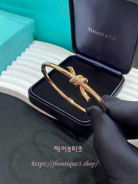 7ad613edf3fcd4be24dab0e90bd9751a_1758190275_1345.jpg 7ad613edf3fcd4be24dab0e90bd9751a_1758190275_1345.jpg