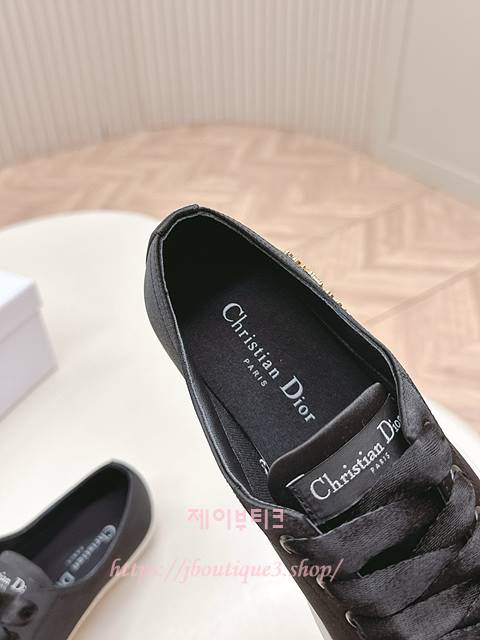 bb613444186a456e230131732ce30aa9_1756918845_2736.jpg bb613444186a456e230131732ce30aa9_1756918845_2736.jpg