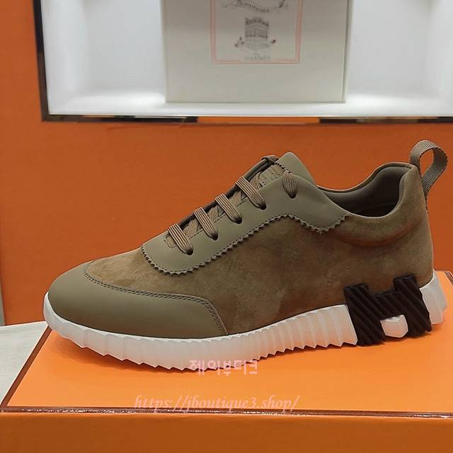 e73bf3b231090b1649272c03ebd3ff7e_1756998507_3724.jpg e73bf3b231090b1649272c03ebd3ff7e_1756998507_3724.jpg