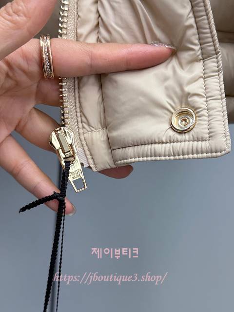 053fbbbadda158341f5f6e32d49d7e21_1760712172_0166.jpg 053fbbbadda158341f5f6e32d49d7e21_1760712172_0166.jpg