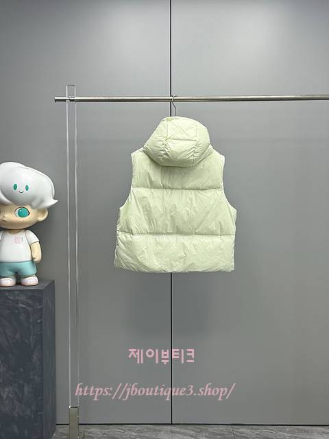 099c3ac5a642dde6b0bbbcd2c484b2eb_1760621763_6146.jpg 099c3ac5a642dde6b0bbbcd2c484b2eb_1760621763_6146.jpg