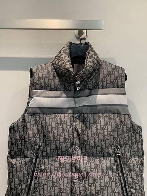 75b1f421cfadad0913e72c244a6d6cd0_1762261816_7734.jpg 75b1f421cfadad0913e72c244a6d6cd0_1762261816_7734.jpg