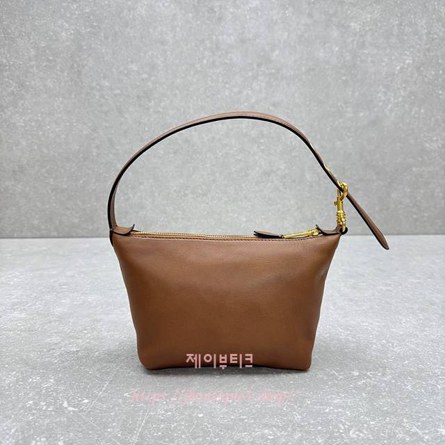 8d96914716a4509c005ce1d061de347b_1763586227_107.jpg 8d96914716a4509c005ce1d061de347b_1763586227_107.jpg