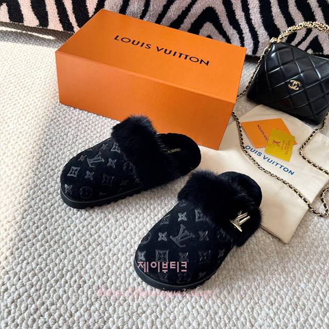 0e2f44c5ee84beb82ffc015bdc7781d8_1765834362_9342.jpg 0e2f44c5ee84beb82ffc015bdc7781d8_1765834362_9342.jpg