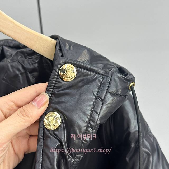 569260addf868d71bf5d9327efdfd328_1765819262_0821.jpg 569260addf868d71bf5d9327efdfd328_1765819262_0821.jpg