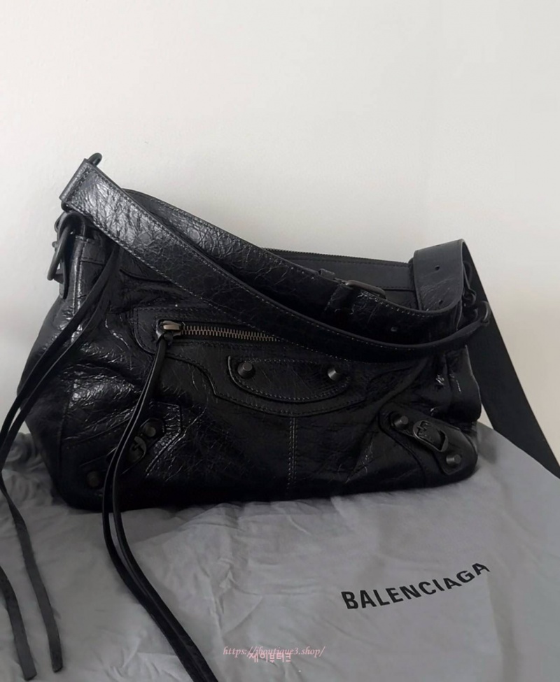 59cb1f38603145583e02e650cffac2d7_1765131131_605.jpg 59cb1f38603145583e02e650cffac2d7_1765131131_605.jpg