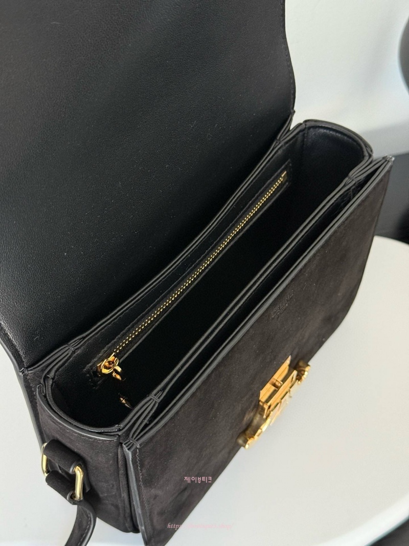 686a71705f69b7aa6eed19e59560f754_1765132054_3725.jpg 686a71705f69b7aa6eed19e59560f754_1765132054_3725.jpg