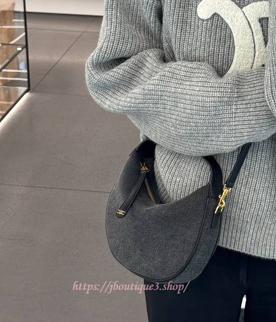 686a71705f69b7aa6eed19e59560f754_1765134311_2001.jpg 686a71705f69b7aa6eed19e59560f754_1765134311_2001.jpg