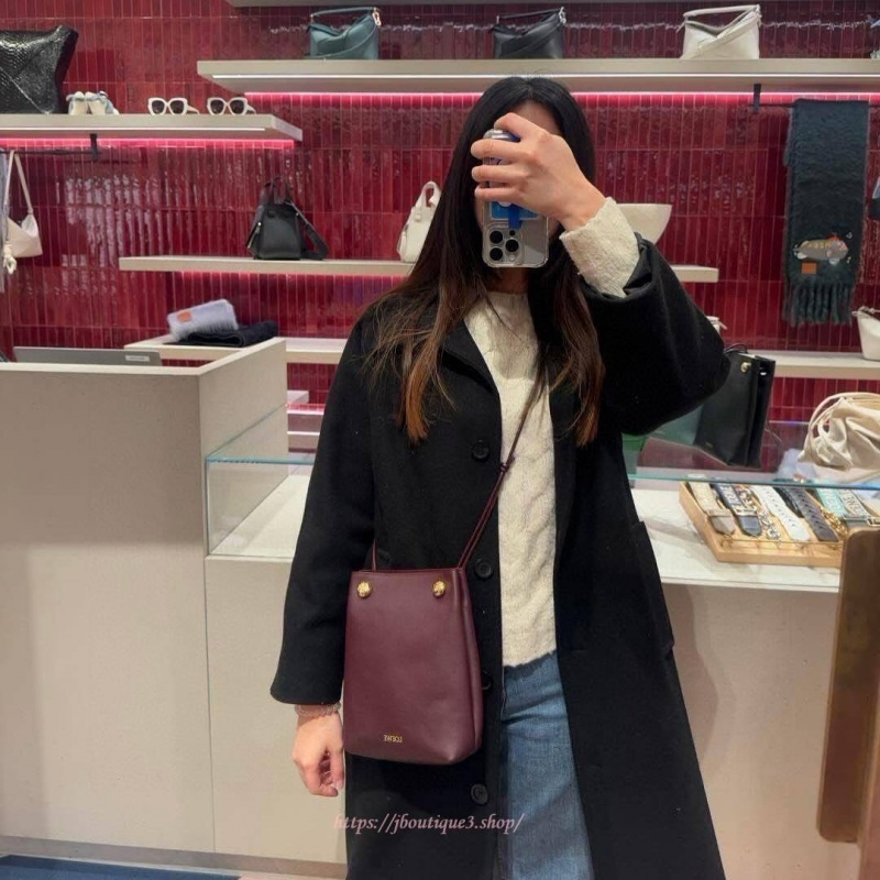 686a71705f69b7aa6eed19e59560f754_1765139391_1869.jpg 686a71705f69b7aa6eed19e59560f754_1765139391_1869.jpg