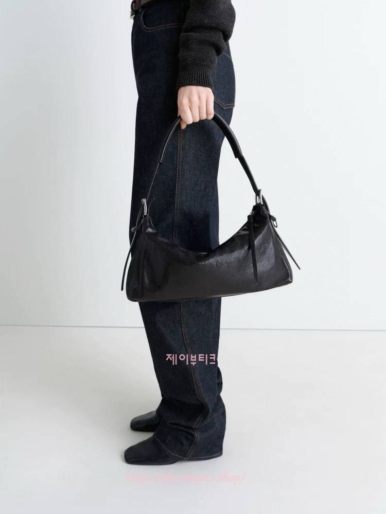 7080be0622722b9fe6ed437a7ca73b51_1765120851_2047.jpg 7080be0622722b9fe6ed437a7ca73b51_1765120851_2047.jpg