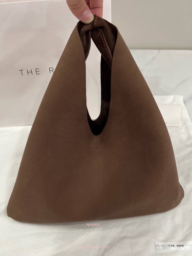 7080be0622722b9fe6ed437a7ca73b51_1765129512_2395.jpg 7080be0622722b9fe6ed437a7ca73b51_1765129512_2395.jpg