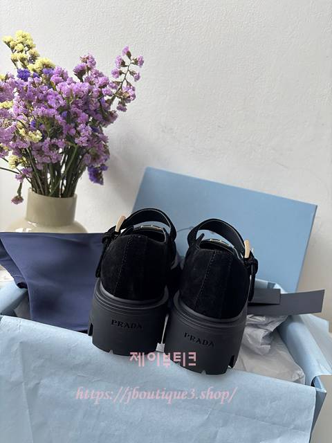 7cd6f43a0635e433ff92806a0979cad9_1765973512_7356.jpg 7cd6f43a0635e433ff92806a0979cad9_1765973512_7356.jpg